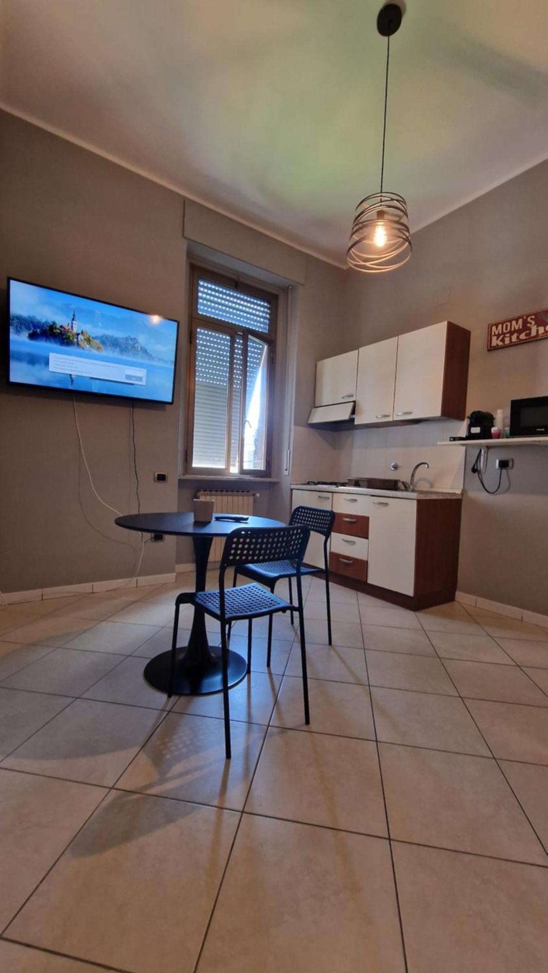 Relax In Trastevere Rome - Independent Apartment Buitenkant foto